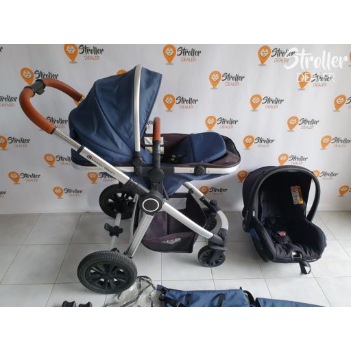 Petite and Mars Grand 2