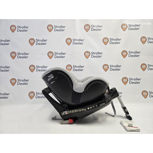 Britax Römer Dualfix M gyerekülés