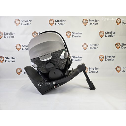 Cybex Cloud Z2 babahordozó + Cybex Base Z2 bázistalp