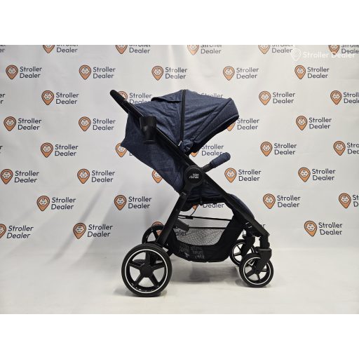 Britax Römer B-Agile M babakocsi