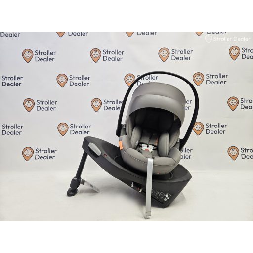 Cybex Cloud G babahordozó + Base G bázistalp