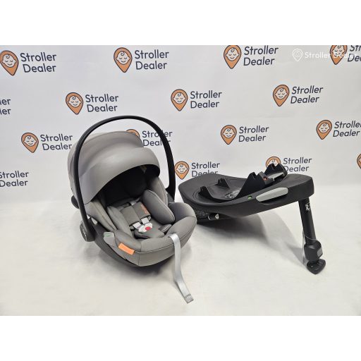 Cybex Cloud G babahordozó + Base G bázistalp