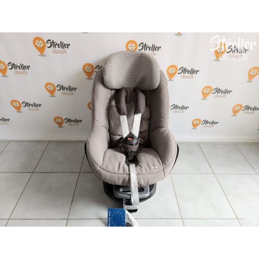 Maxi-Cosi Pearl gyerekülés + Familyfix bázistalp 