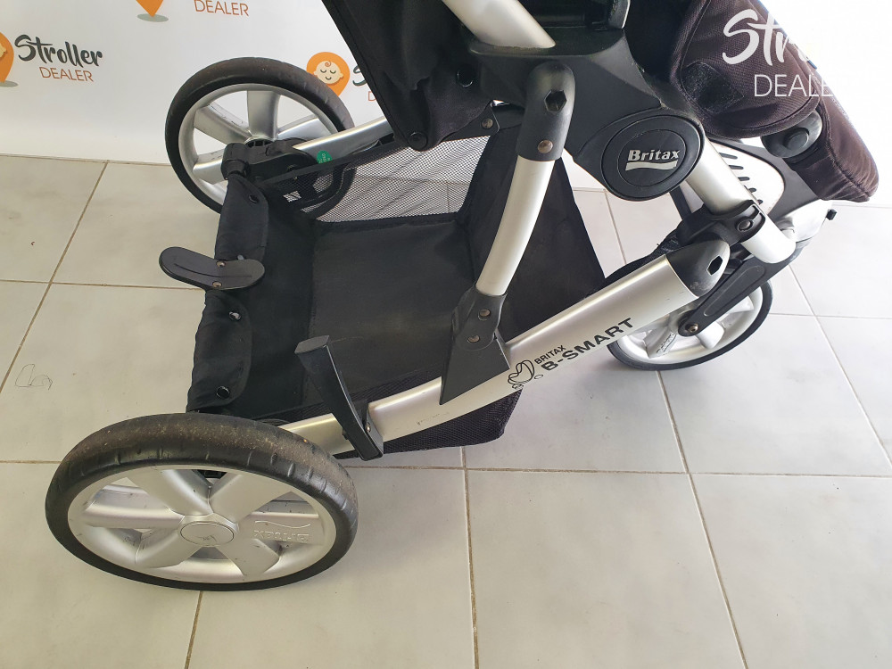 Britax B Smart