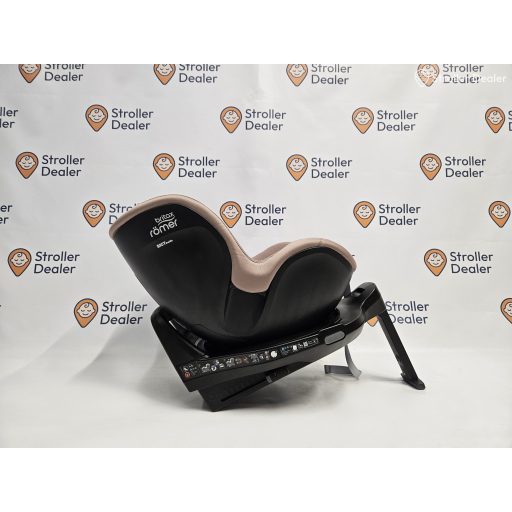 Britax Römer Dualfix Pro M gyerekülés
