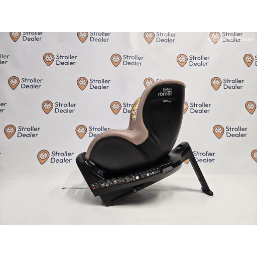 Britax Römer Dualfix Pro M gyerekülés