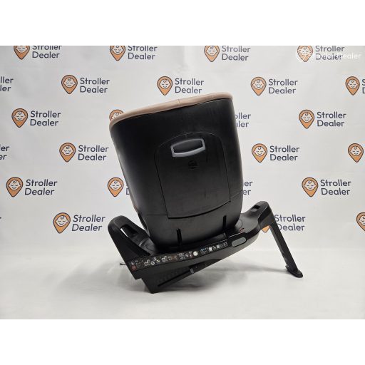 Britax Römer Dualfix Pro M gyerekülés